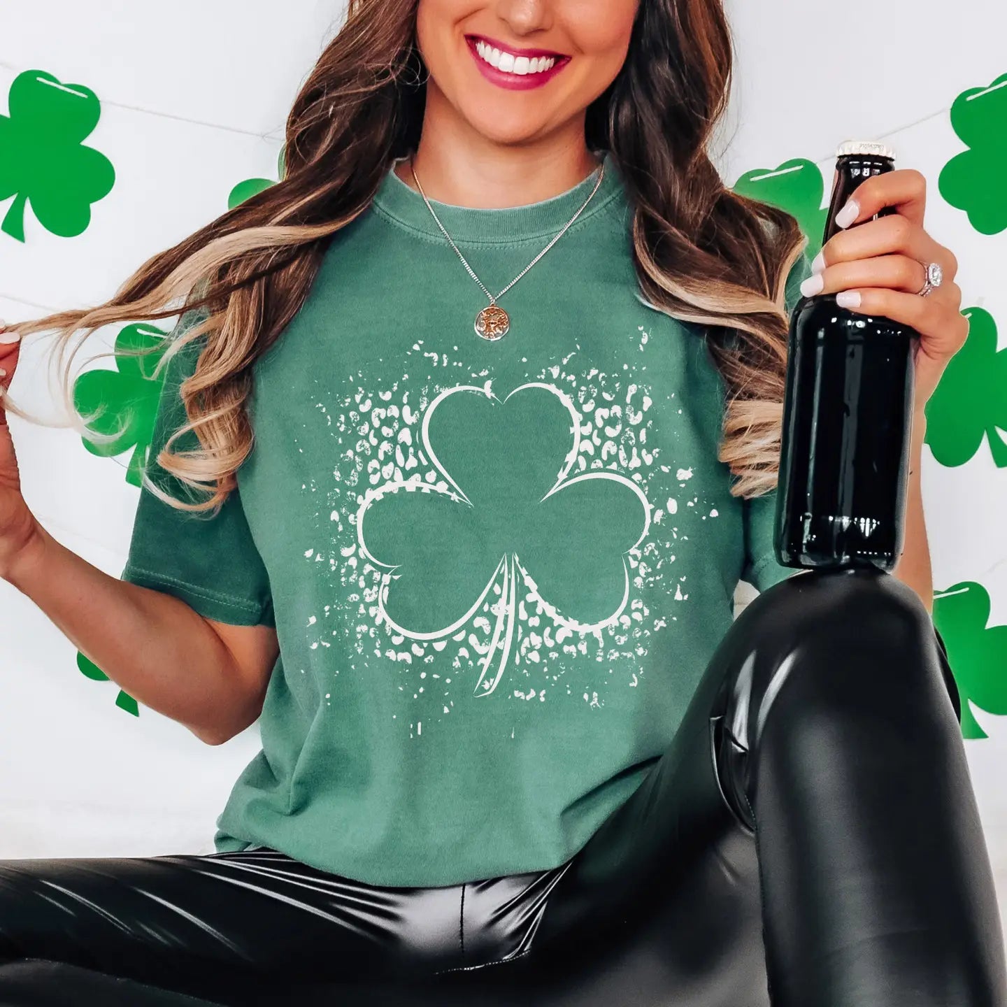 Clover tee