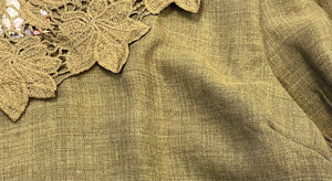 Olive leaf embroidery blouse