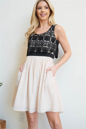 Black/cream embroidered lace dress