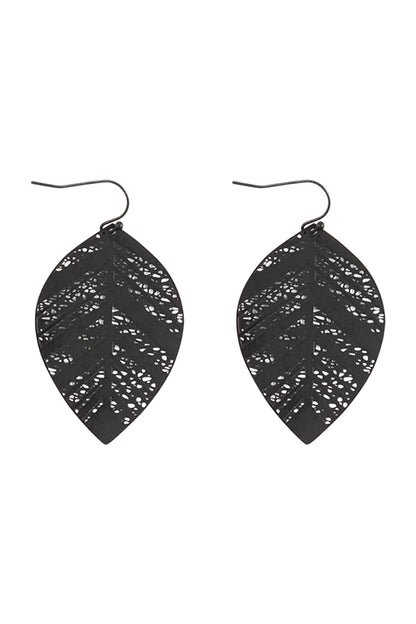 Leaf shaped filigree earrings