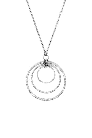 Trio circle pendant necklace